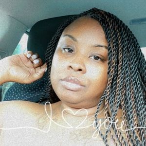 Meet your Posher, Ronisha